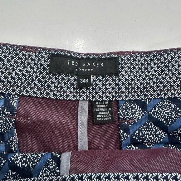 Ted Baker Bordeaux Chino trousers Pants Size 34R unaltered like new - Picture 12 of 12